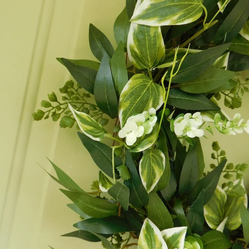 Artificial Year Round Greenery Wreath for Front Door Classic Contemporary